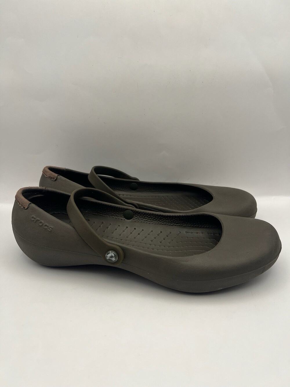 Crocs Alice Work Mary Jane Brown Flats Women Size 10